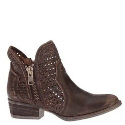 Circle G By Corral Ladies Brown Cutout Shortie Boots Q5019 9 Circle G By Corral Ladies Brown Cutout Shortie Boots Q5019 -True Style Shoes Store 1 62ab7a14 e0cc 48b5 bfbc 4646614bffe0